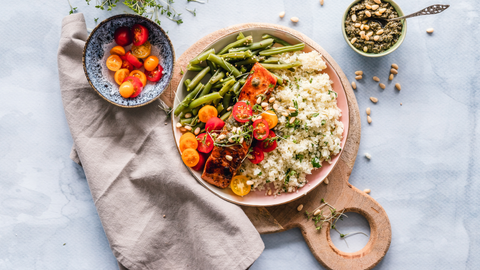 An image of healthy vegetables and grains