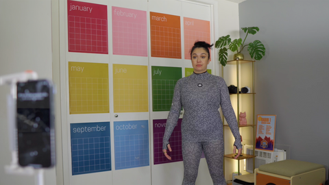Marielou getting ready to scan with the ZOZOFIT app