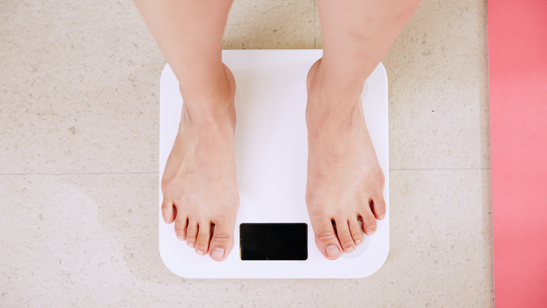 Everything You Need To Know About Water Weight Vs. Fat